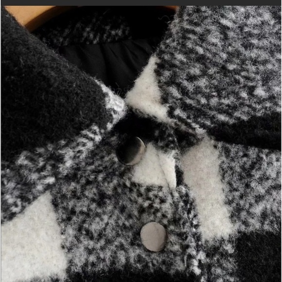 SALE BLACK/WHITE CHIC PLAID BOYFRIEND JACKET - Picture 6 of 8